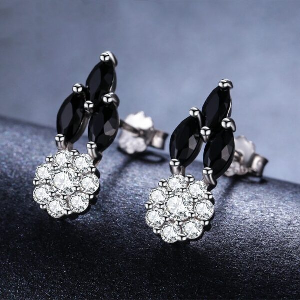 Full Diamond Round Zircon Copper-plated Earrings - Image 3