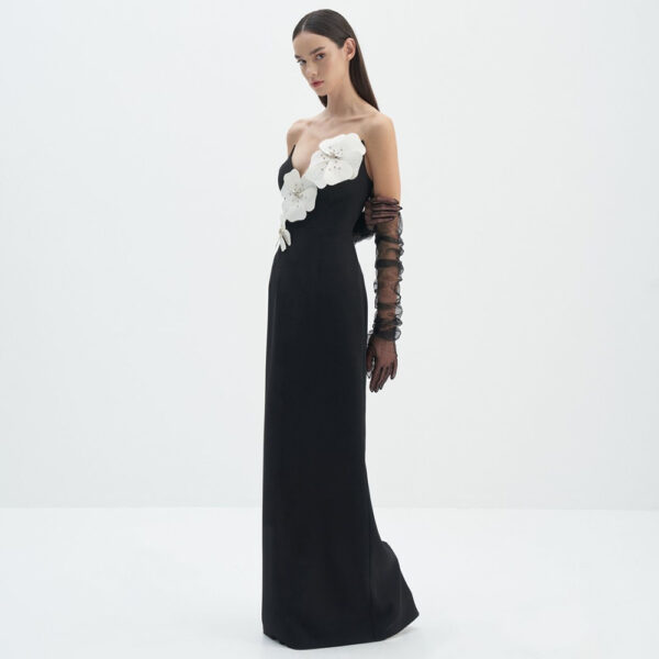 Black Backless Bandage Chest White Exquisite Flower Decorative Dress For Women Dress - Image 4