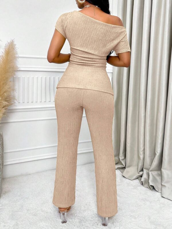 Neck Split Hem Ruched Top & Flare Leg Pants - Image 2