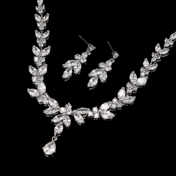 Zircon Simple Bridal Set - Image 6