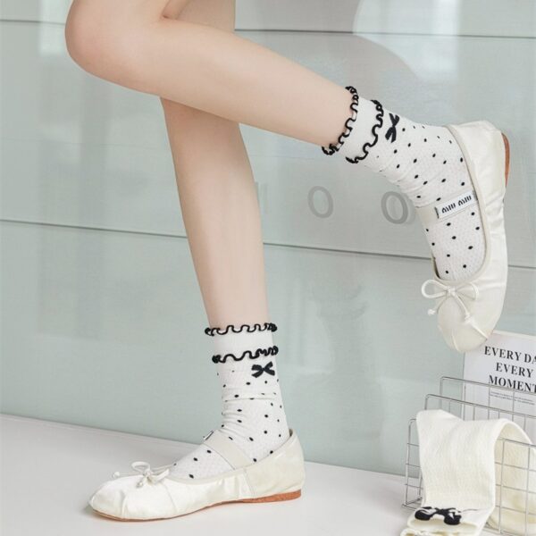 Three-dimensional Curling Polka Dot Bow Female Ballet Style Pure Cotton Mid-calf Length Socks - Image 4