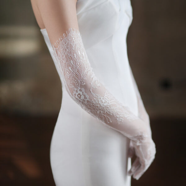 New Super Fairy White Lace Tulle Bride Photo Gloves - Image 2