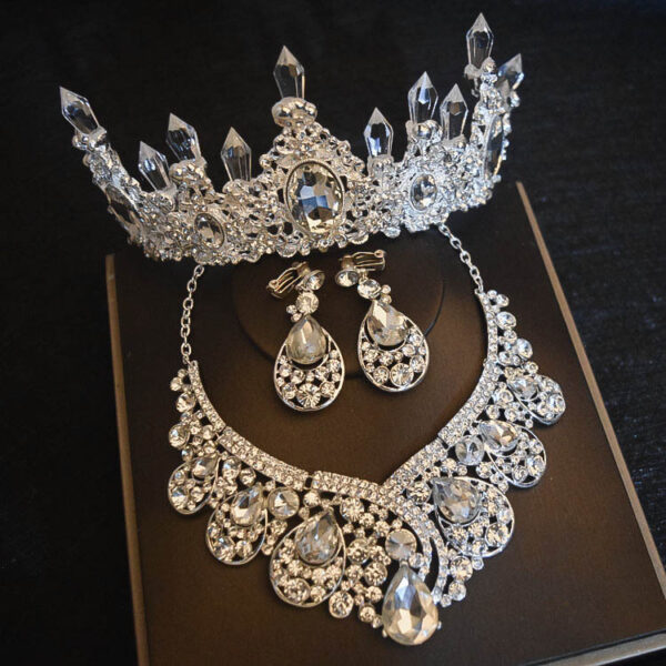 Bridal Headdress Flowers Wedding Hair Accessories Accessories Crown Necklace Earrings Three-piece Set Wedding Accessories - Image 7