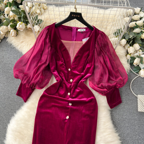 Vintage Velvet Dress High-end Affordable Luxury Niche Lantern Sleeve Slim Mid-length Split Knee-length Court Style Dress - Image 4