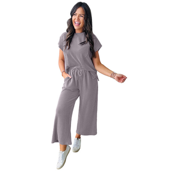 Short Sleeve Two-piece Simple Loose Knit Casual Suit - Image 5