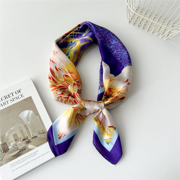 70 Small Square Towel Silk Scarf Women's Spring And Autumn Versatile Small Scarf Professional Scarf Fashion Decorative Scarf Hair Band Tied-up Hair Hair Tie - Image 8