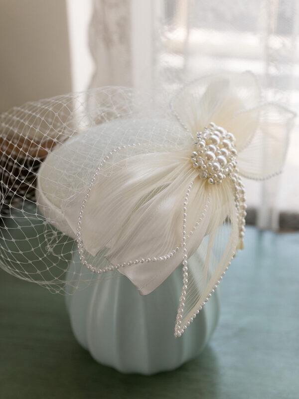 Vintage Mesh White Pearl Hat - Image 6