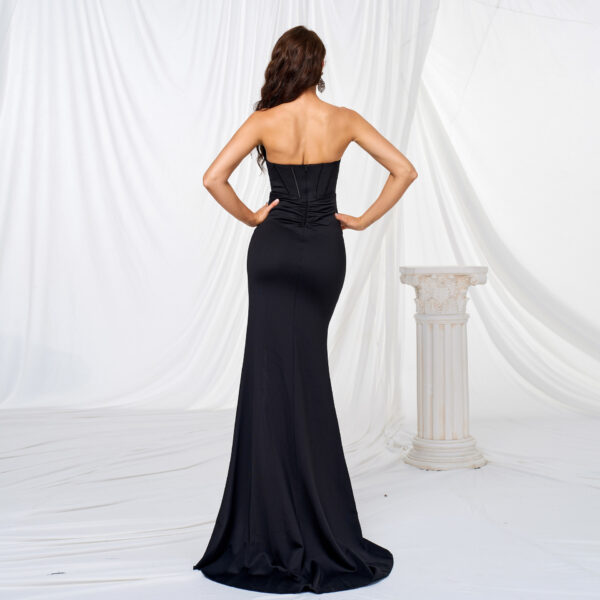 Elegant Chest-wrapped Off-neck Long Large Hem Evening Dress - Image 2